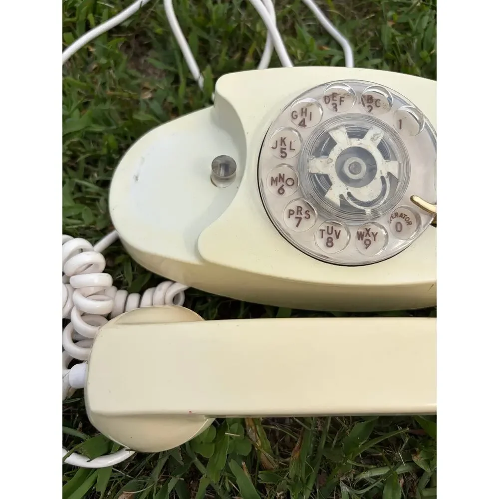 Vintage Western Electric THE PRINCESS Rotary Phone 702B Bell System 64 UNTESTED